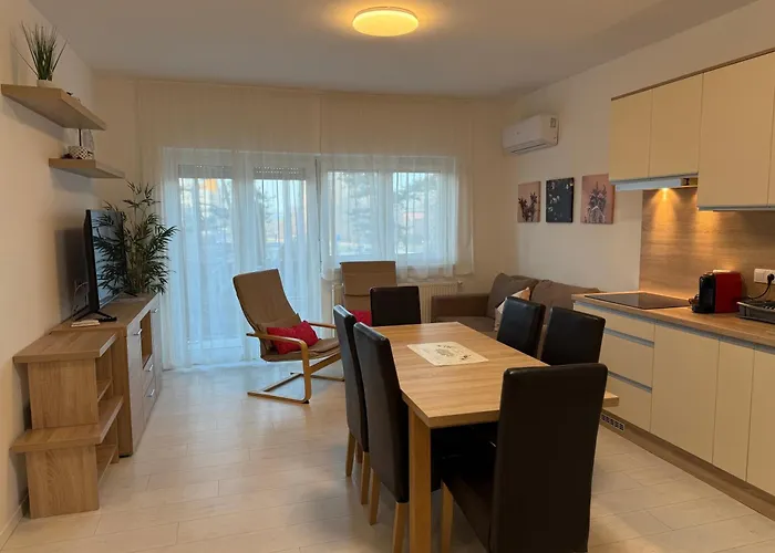 アパート Leda Iii Aranypart *