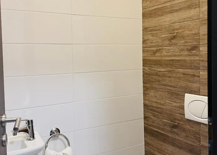 Leda Iii Aranypart *